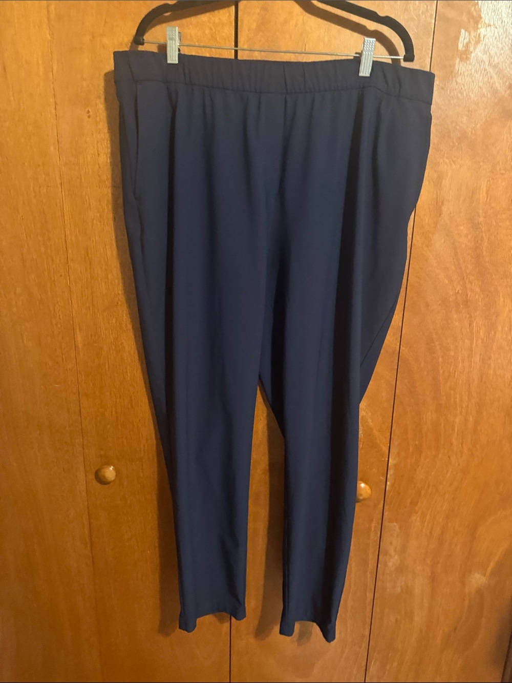 Nike Women's Navy Straight-Leg Pull-On Pants
